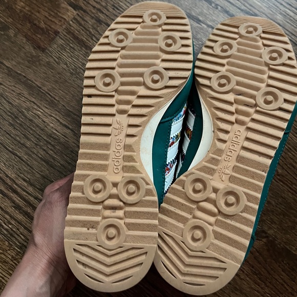 Adidas x Liberty Floral Green Gazelle Sneakers - Women's - Picture 2 of 5